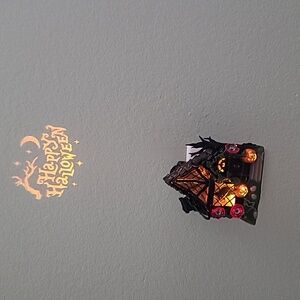 Halloween wallflower